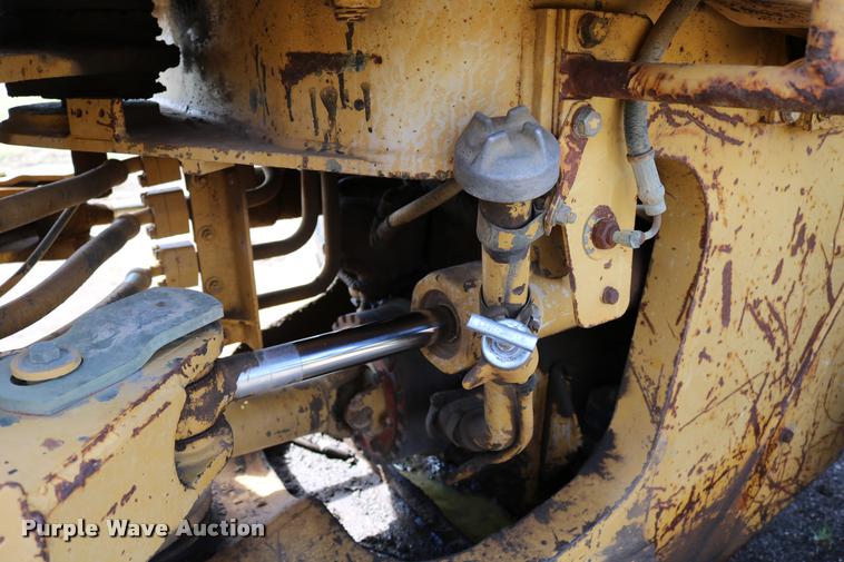 image for item DD0231 1990 Caterpillar 926E wheel loader