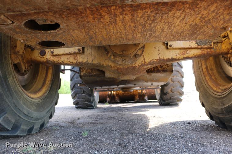 image for item DD0231 1990 Caterpillar 926E wheel loader