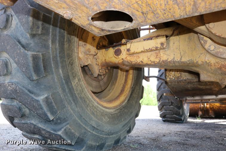 image for item DD0231 1990 Caterpillar 926E wheel loader