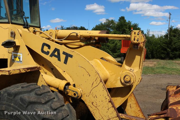 image for item DD0231 1990 Caterpillar 926E wheel loader