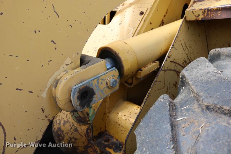 image for item DD0231 1990 Caterpillar 926E wheel loader