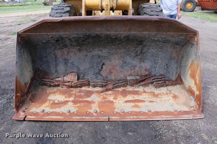 image for item DD0231 1990 Caterpillar 926E wheel loader