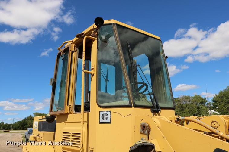 image for item DD0231 1990 Caterpillar 926E wheel loader