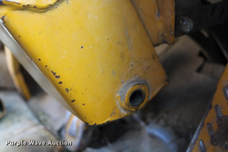 image for item DD0232 1979 Caterpillar 950 wheel loader