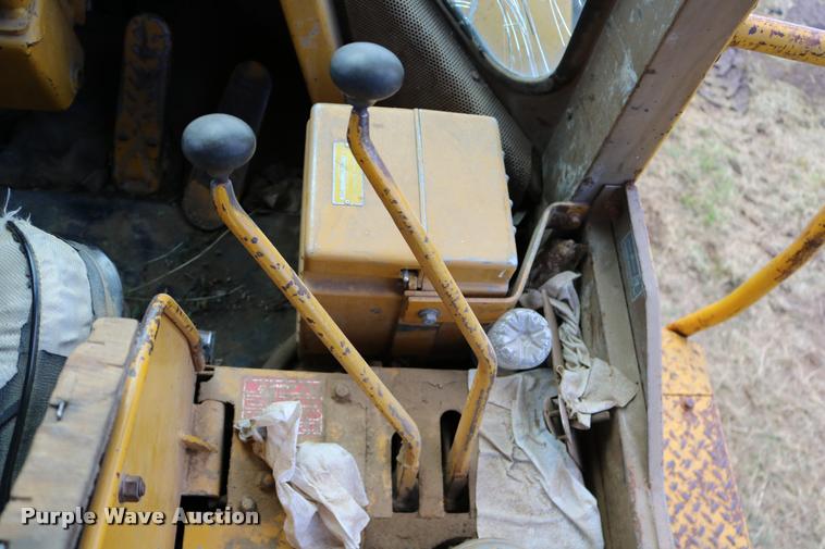 image for item DD0232 1979 Caterpillar 950 wheel loader