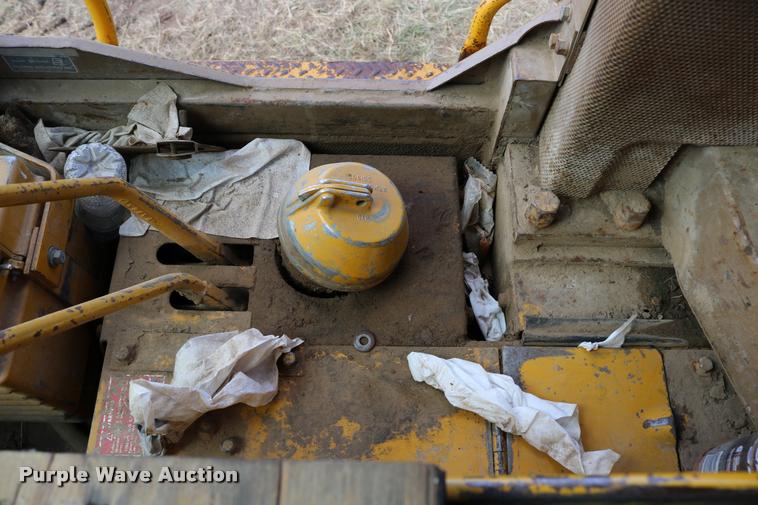 image for item DD0232 1979 Caterpillar 950 wheel loader