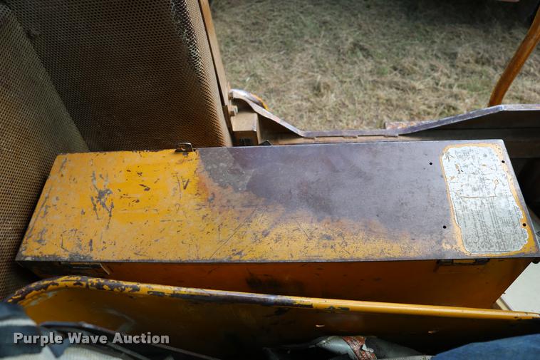 image for item DD0232 1979 Caterpillar 950 wheel loader