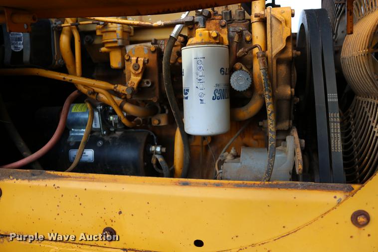 image for item DD0232 1979 Caterpillar 950 wheel loader