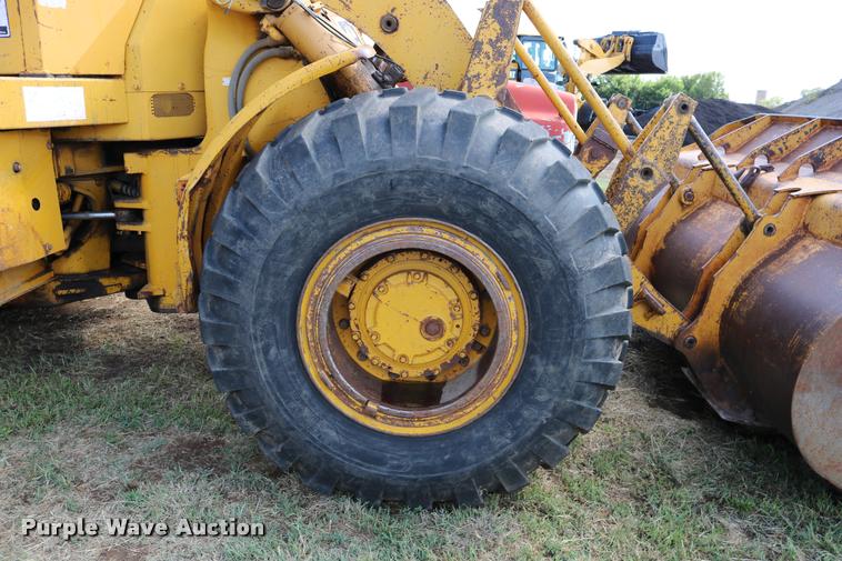 image for item DD0232 1979 Caterpillar 950 wheel loader
