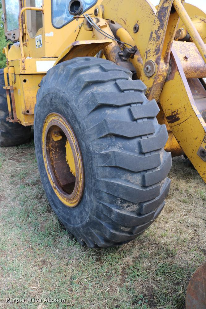 image for item DD0232 1979 Caterpillar 950 wheel loader