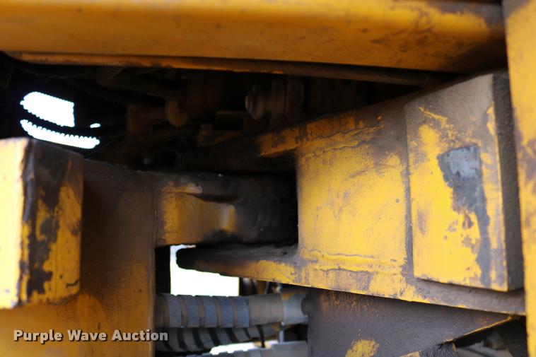 image for item DD0232 1979 Caterpillar 950 wheel loader