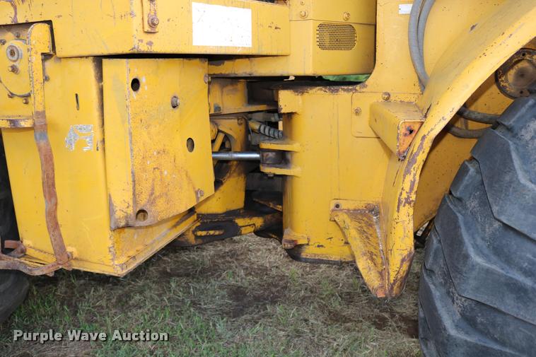 image for item DD0232 1979 Caterpillar 950 wheel loader