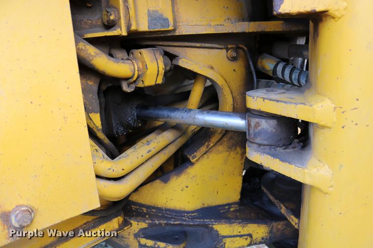 image for item DD0232 1979 Caterpillar 950 wheel loader