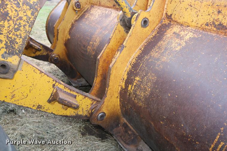 image for item DD0232 1979 Caterpillar 950 wheel loader