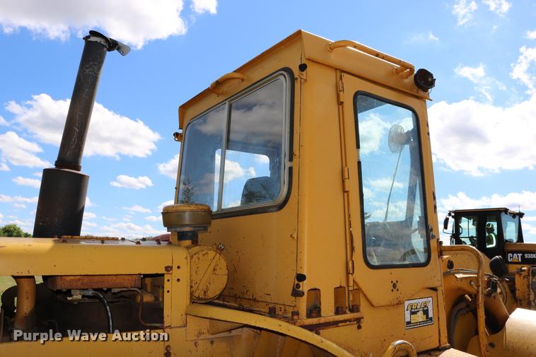 image for item DD0232 1979 Caterpillar 950 wheel loader
