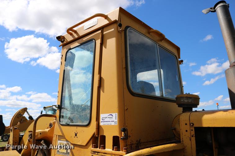 image for item DD0232 1979 Caterpillar 950 wheel loader