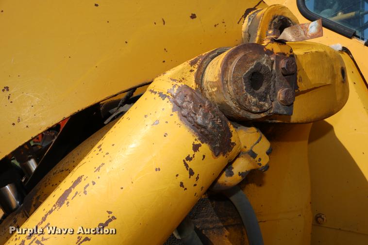 image for item DD0232 1979 Caterpillar 950 wheel loader