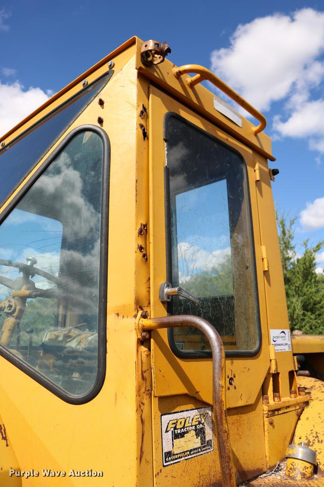 image for item DD0232 1979 Caterpillar 950 wheel loader