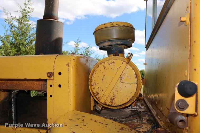 image for item DD0232 1979 Caterpillar 950 wheel loader