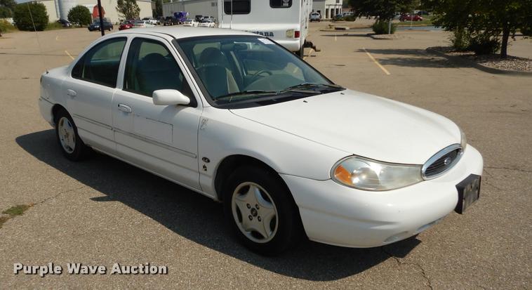 image for item DD0819 1999 Ford Contour LX