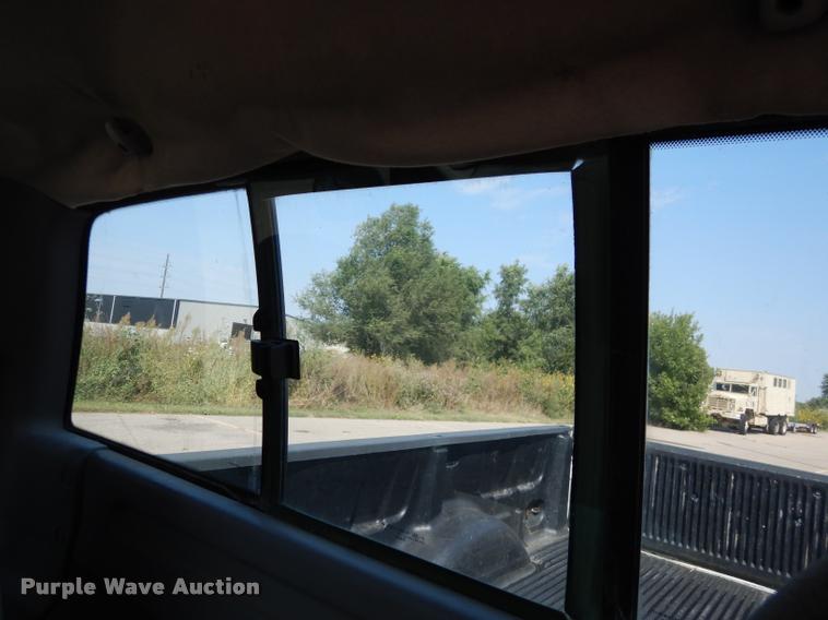 image for item DD0820 1998 Ford F150 XL pickup truck