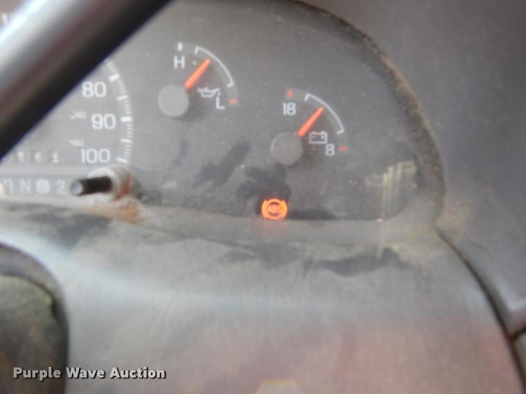 image for item DD0820 1998 Ford F150 XL pickup truck