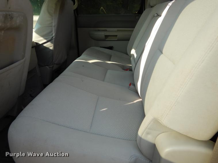 image for item DD0832 2008 GMC Sierra 1500 SLE Z71 Crew Cab pickup truck