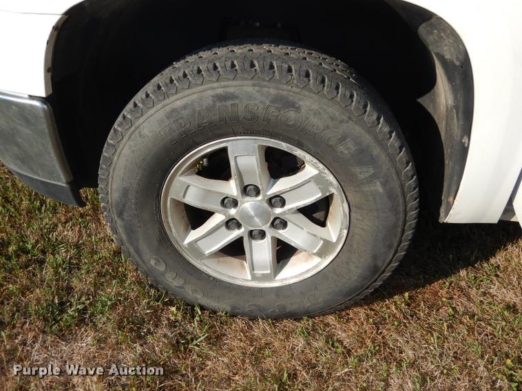 image for item DD0832 2008 GMC Sierra 1500 SLE Z71 Crew Cab pickup truck
