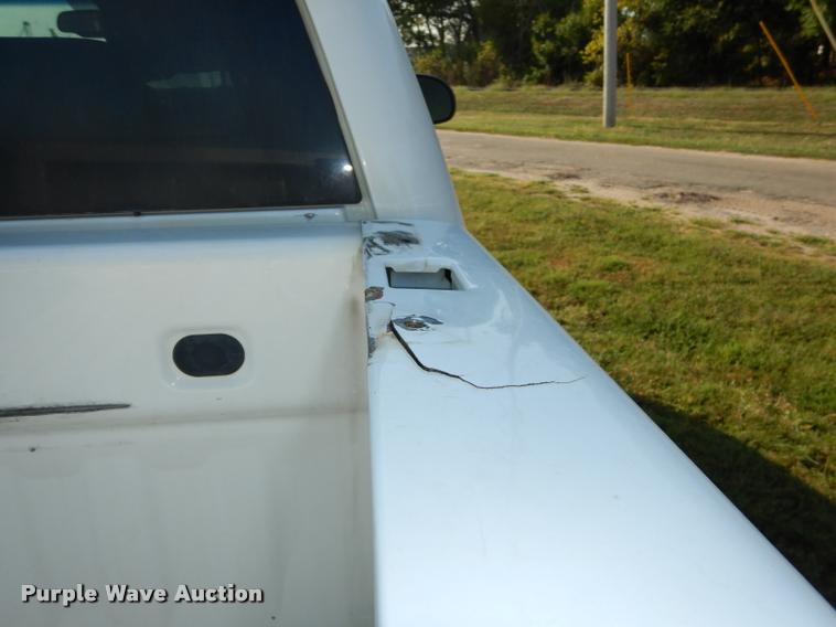 image for item DD0832 2008 GMC Sierra 1500 SLE Z71 Crew Cab pickup truck