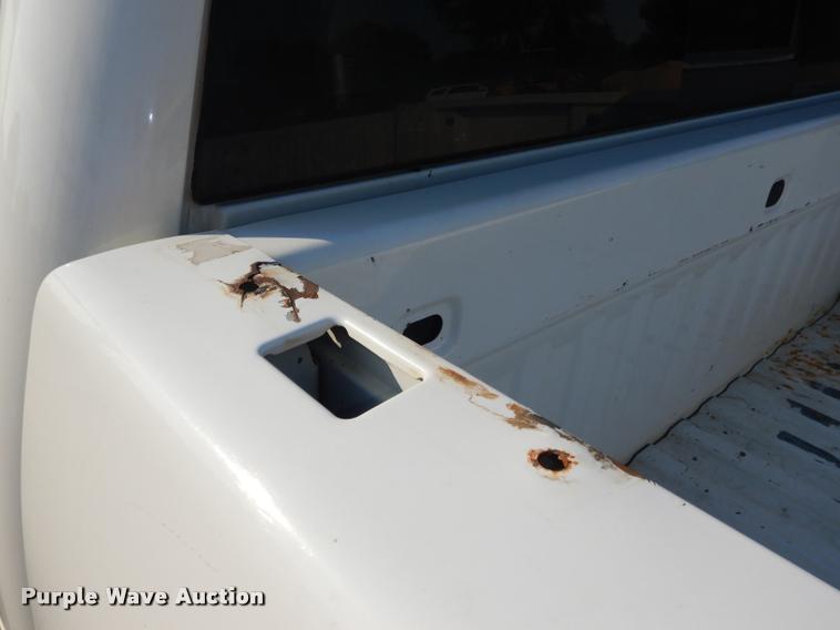 image for item DD0832 2008 GMC Sierra 1500 SLE Z71 Crew Cab pickup truck