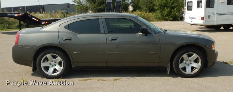 image for item DD0841 2008 Dodge  Charger SE