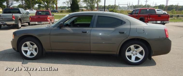 image for item DD0841 2008 Dodge  Charger SE