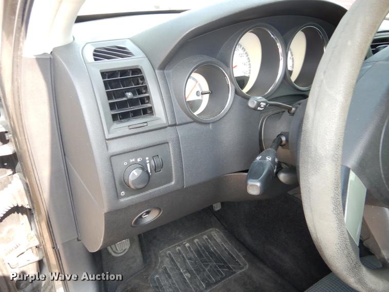 image for item DD0841 2008 Dodge  Charger SE