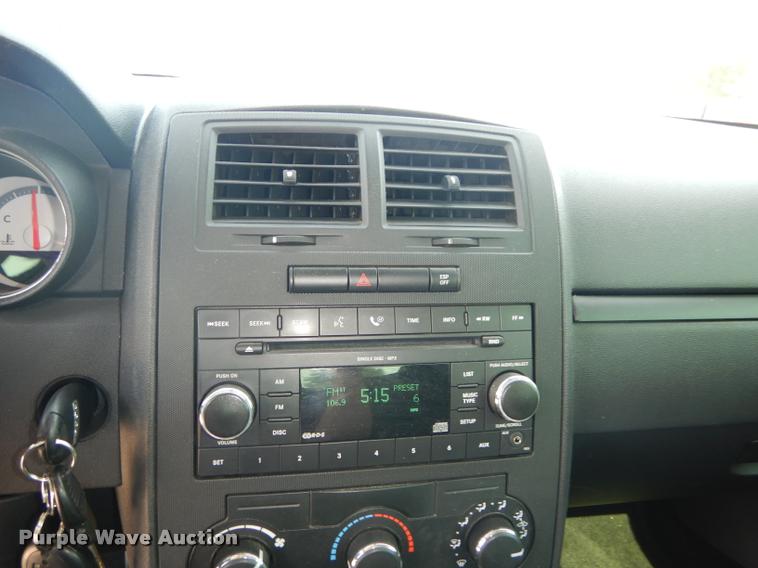 image for item DD0841 2008 Dodge  Charger SE