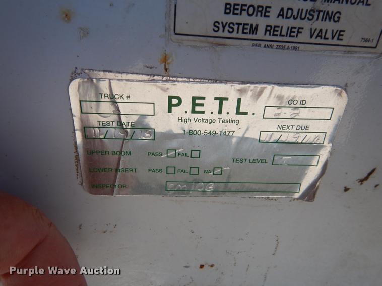 image for item DD0850 1995 Chevrolet Cheyenne 3500 bucket truck