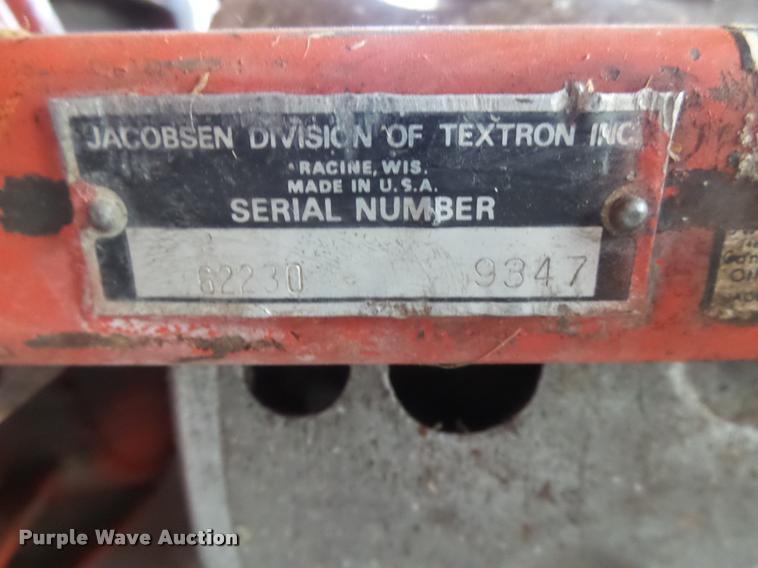 image for item DE9164 (2) Jacobsen greens mowers