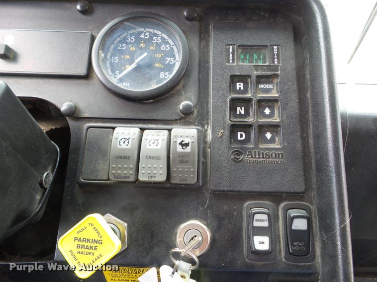 image for item DH9404 2008 Thomas 1418S school bus