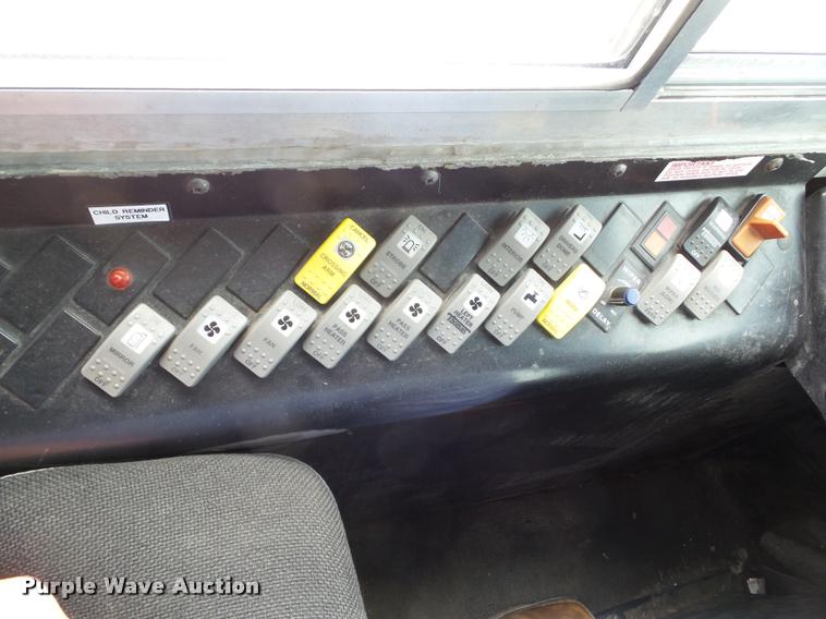 image for item DH9404 2008 Thomas 1418S school bus