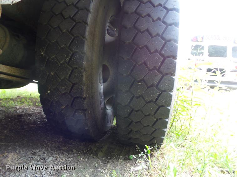 image for item DH9405 2012 International CE school bus