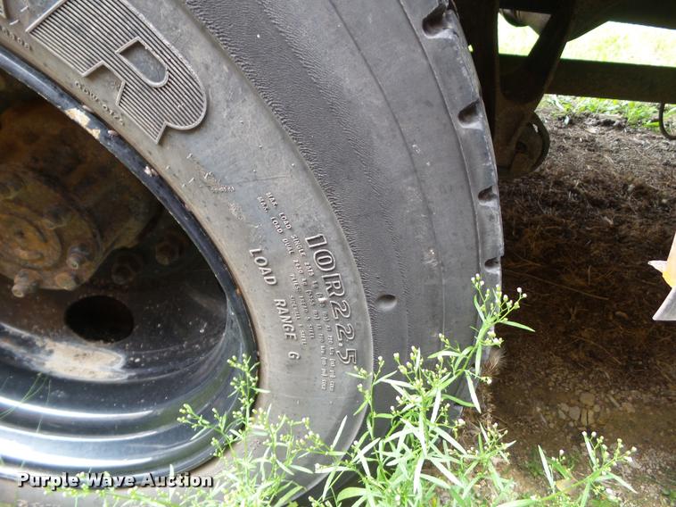 image for item DH9405 2012 International CE school bus