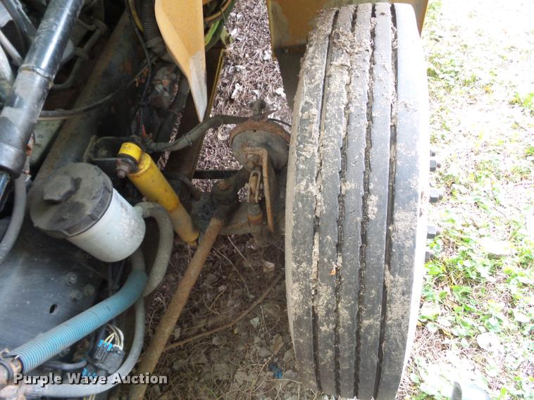 image for item DH9405 2012 International CE school bus