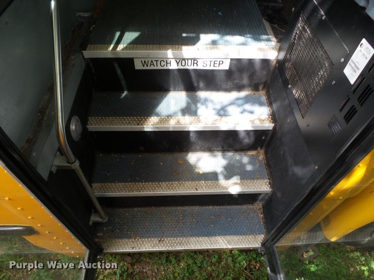 image for item DH9405 2012 International CE school bus