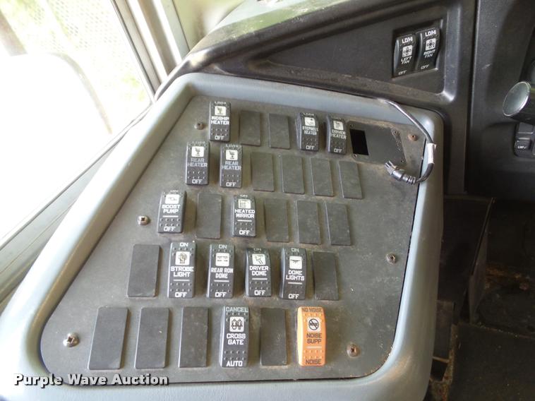 image for item DH9405 2012 International CE school bus