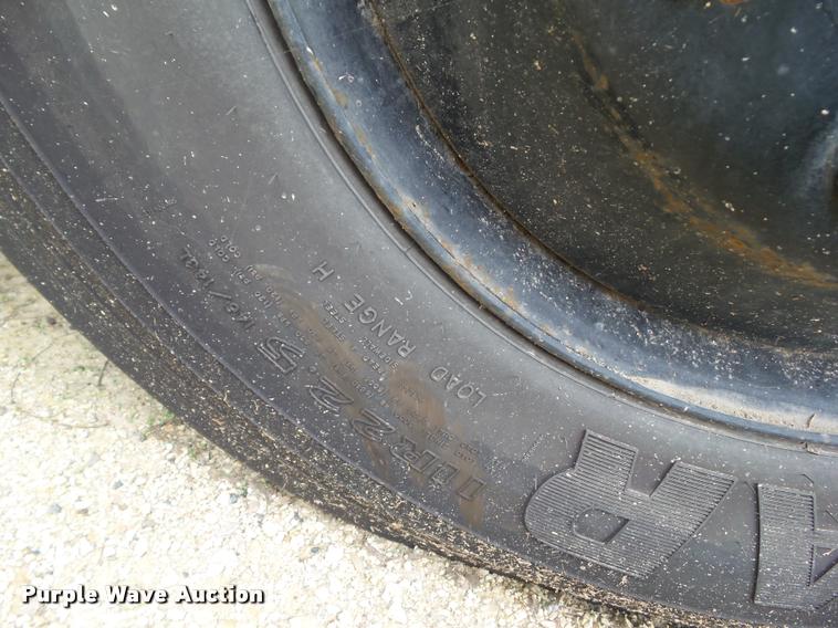 image for item DH9408 2004 Thomas Built 1418S school bus