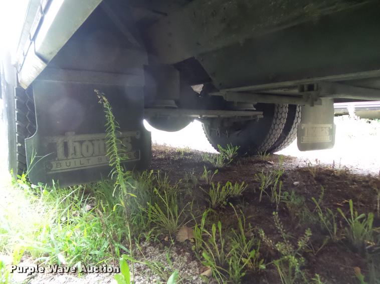 image for item DH9408 2004 Thomas Built 1418S school bus