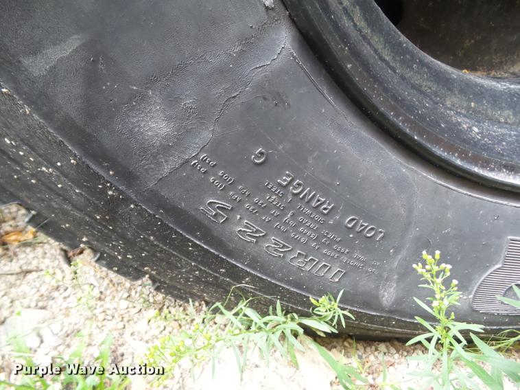 image for item DH9408 2004 Thomas Built 1418S school bus