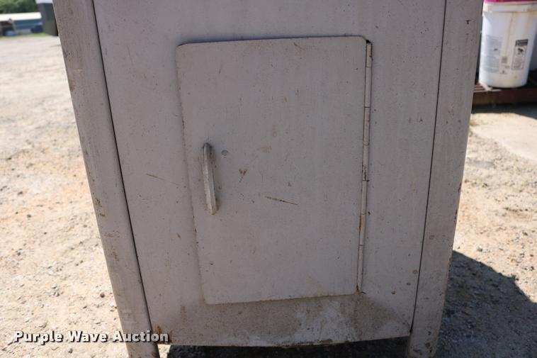 image for item DM9279 Delta Rockwell radial arm saw