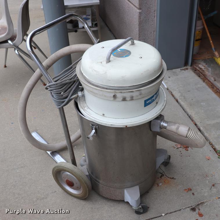 image for item DQ9301 Kent Microstat commercial vacuum