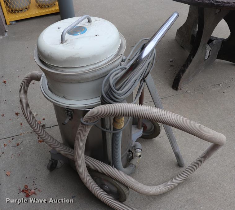image for item DQ9301 Kent Microstat commercial vacuum