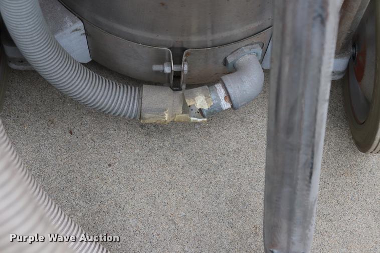 image for item DQ9301 Kent Microstat commercial vacuum